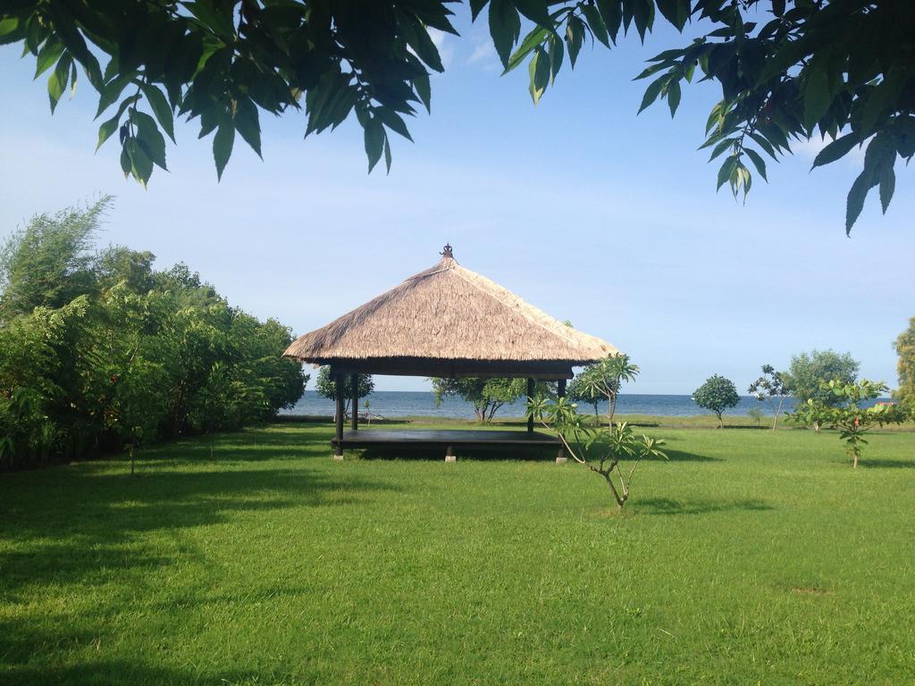 Bali Il Mare Villa Pemuteran Rum bild
